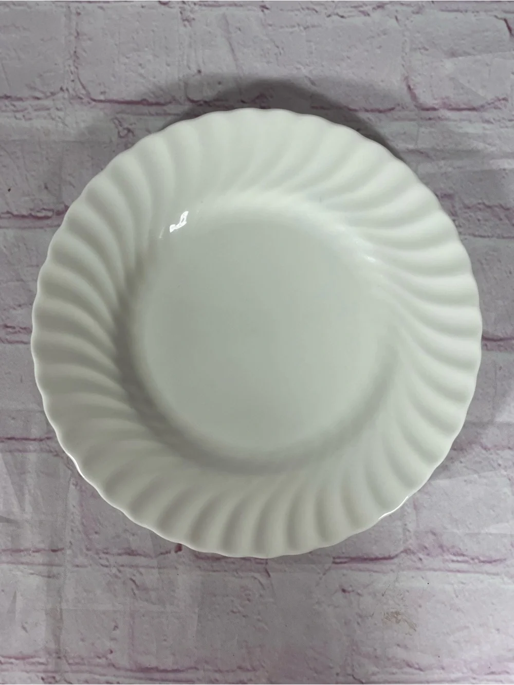 Vintage Minton White Fife Bone China Salad Plates 7 7/8” England Discontinued